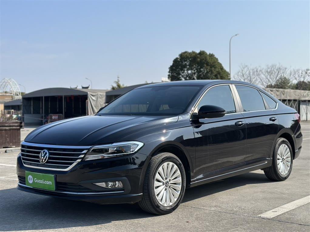 VOLKSWAGEN LAVIDA 2022