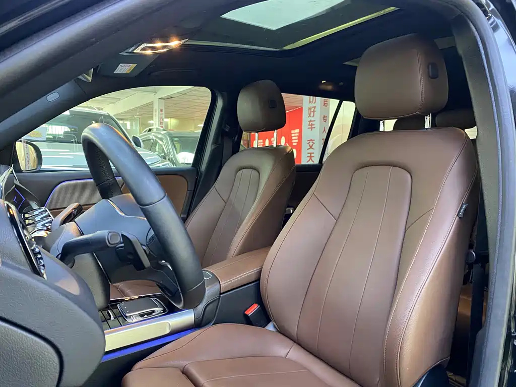 MERCEDES BENZ GLB 2020