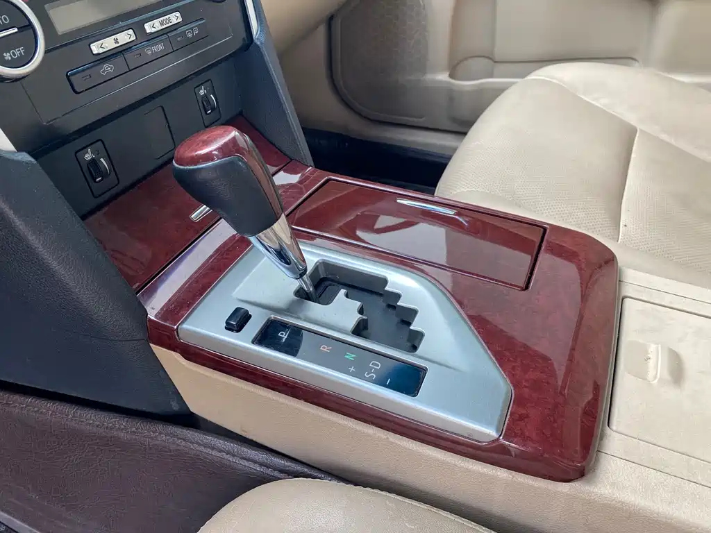 TOYOTA CAMRY 2014