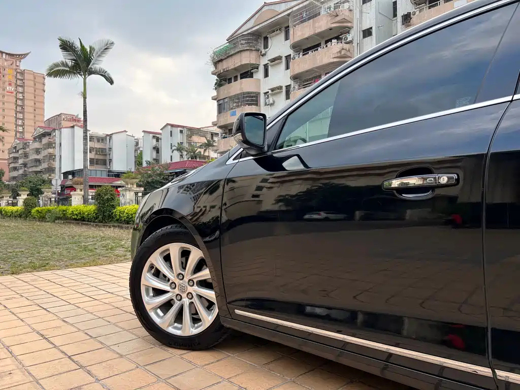 BUICK LACROSSE 2015