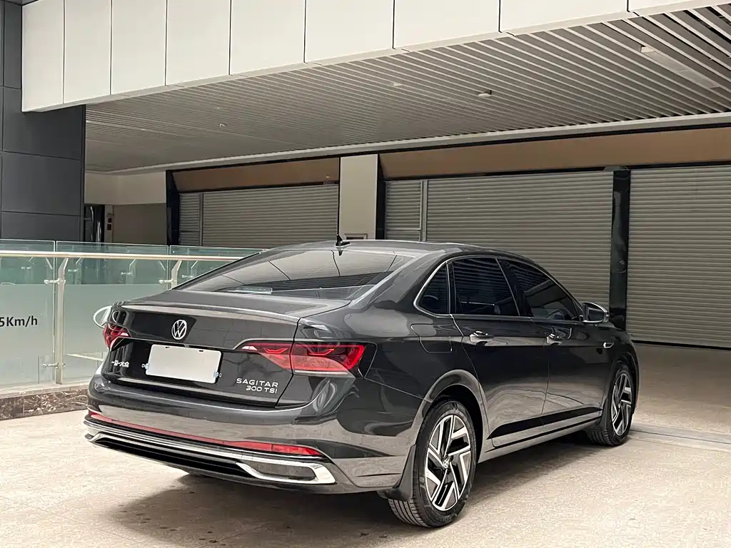 VOLKSWAGEN SAGITAR 2023