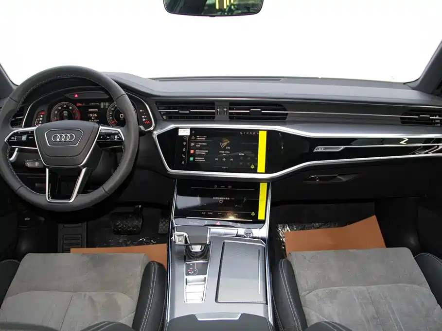 AUDI A6L 2024
