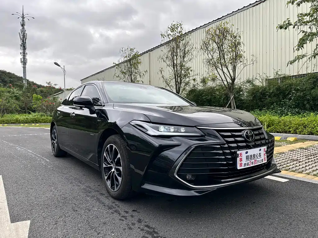 TOYOTA AVALON 2023