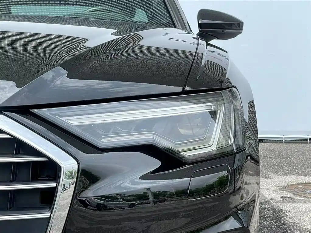 AUDI A6L 2021