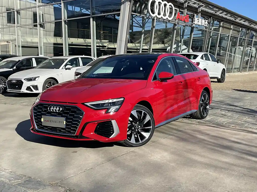 AUDI A3 2023