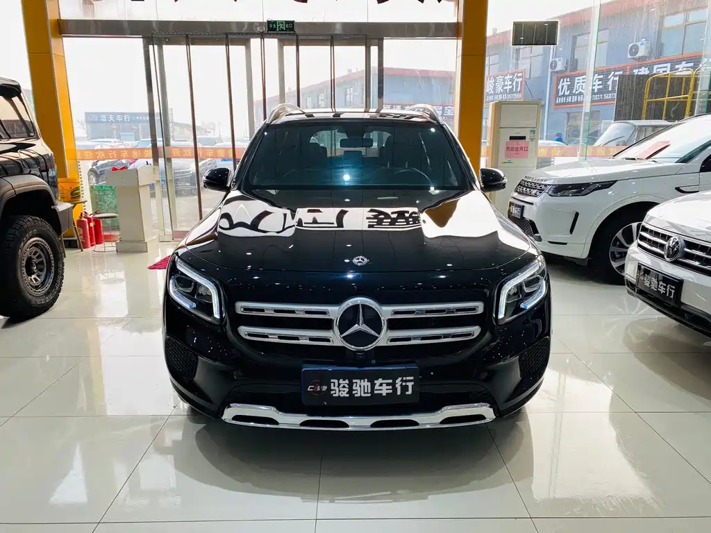 MERCEDES BENZ GLB 2021