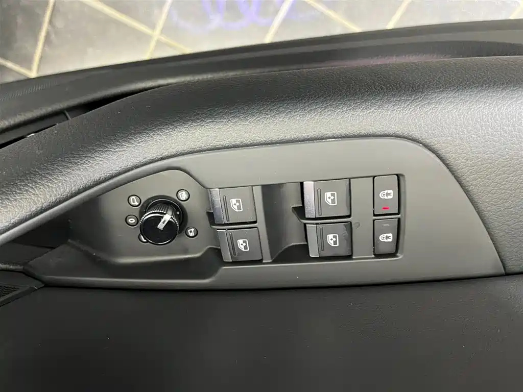 AUDI A6L 2022