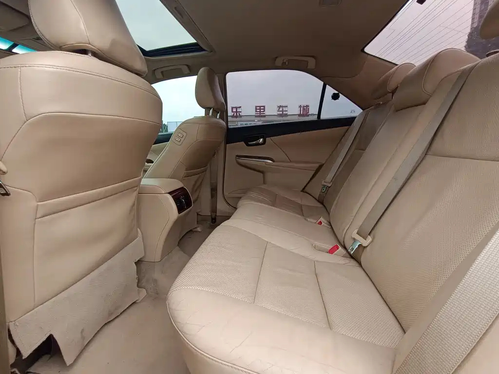 TOYOTA CAMRY 2013