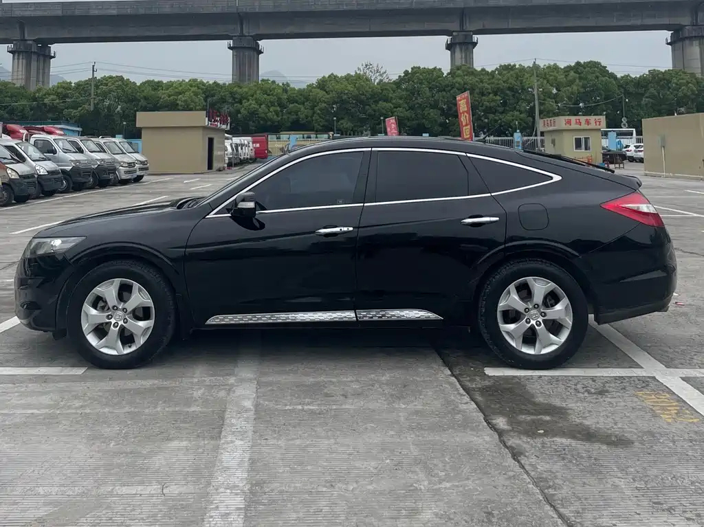 HONDA CROSSTOUR 2012