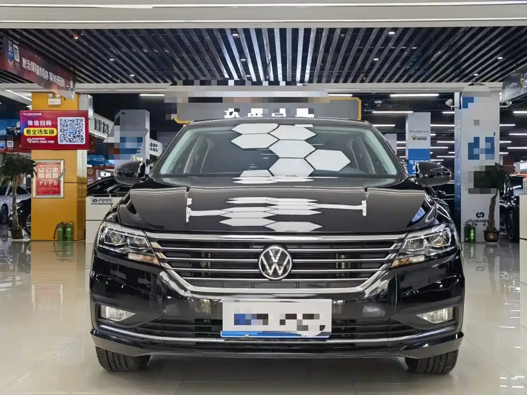 VOLKSWAGEN LAVIDA 2021