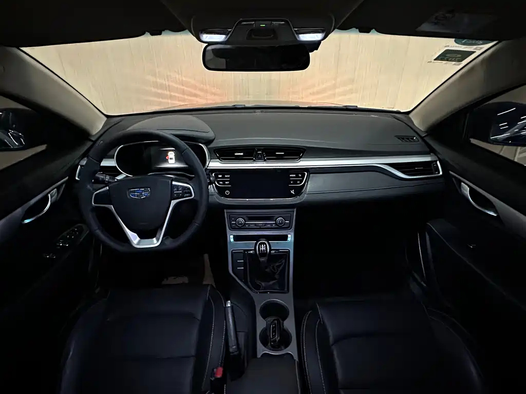GEELY AUTO EMGRAND 2018