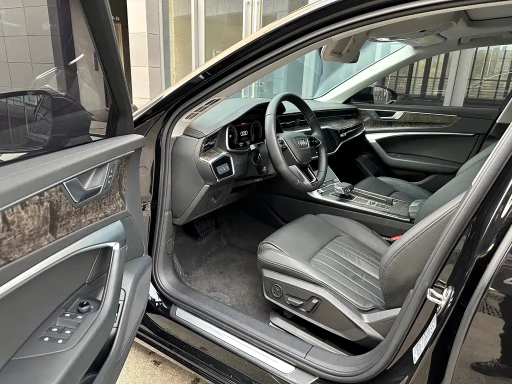 AUDI A6L 2021