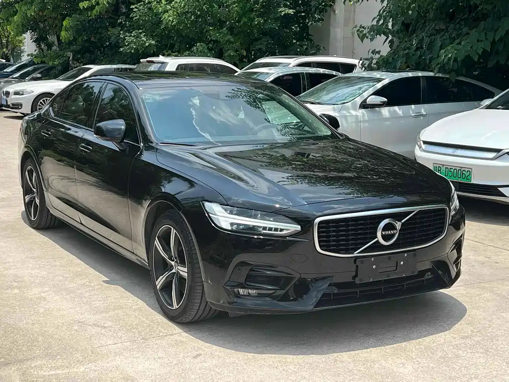 VOLVO S90 2020
