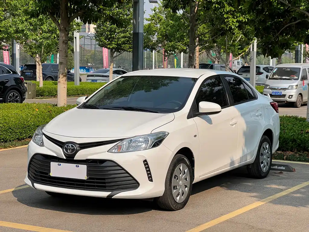 TOYOTA VIOS