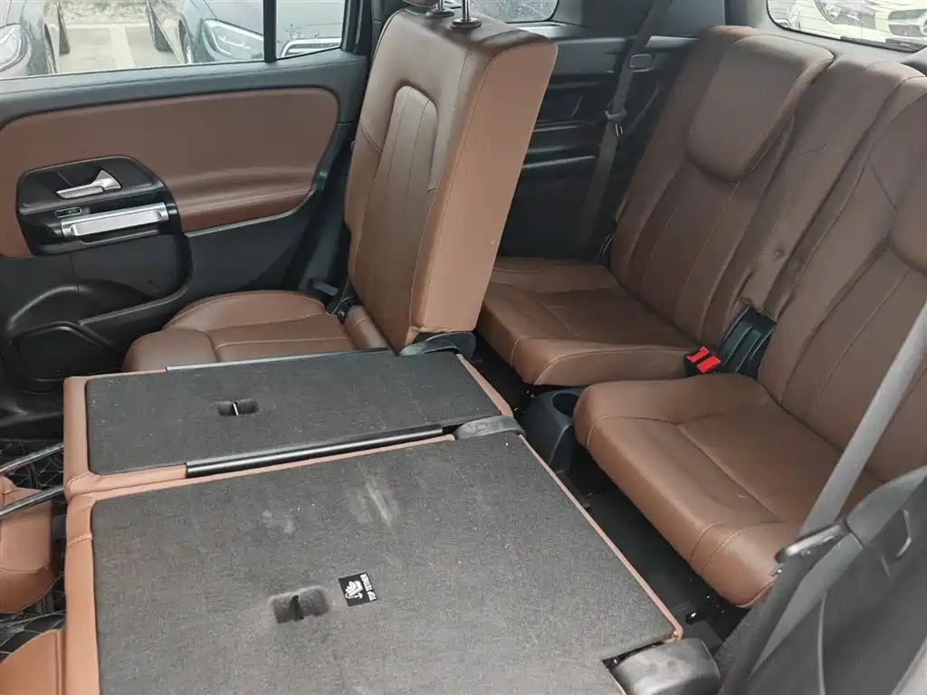 MERCEDES BENZ GLB 2021