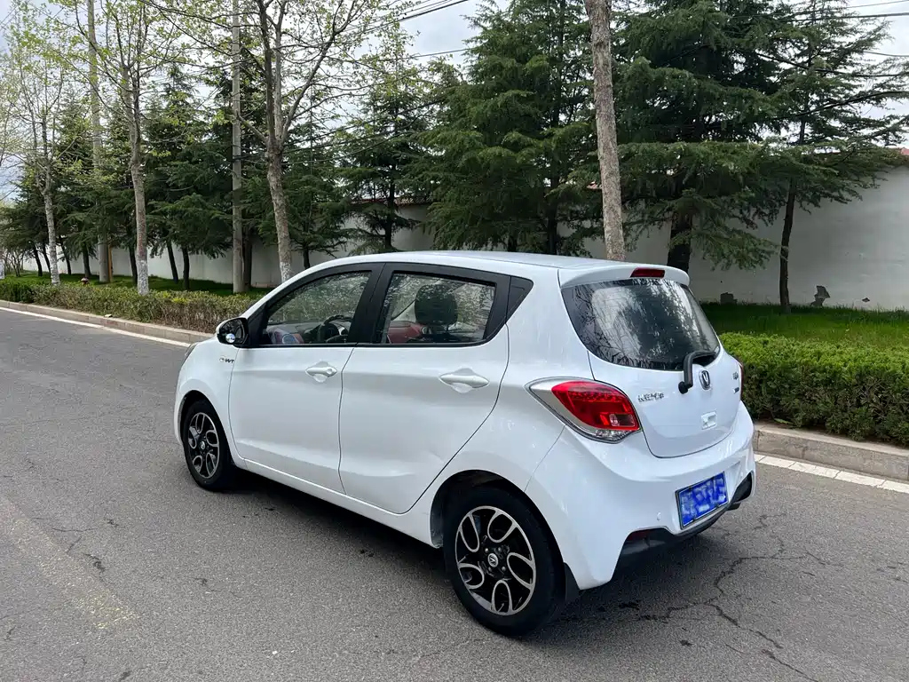 CHANGAN BENBEN 2015