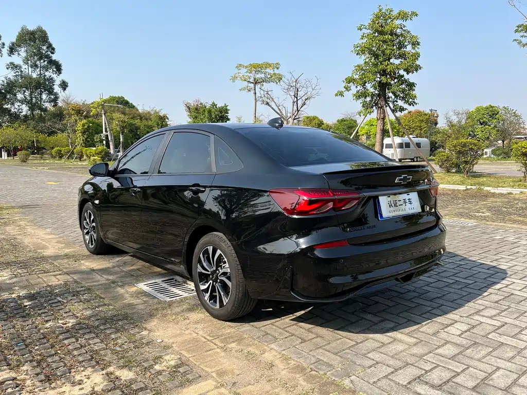 CHEVROLET CRUZE 2020