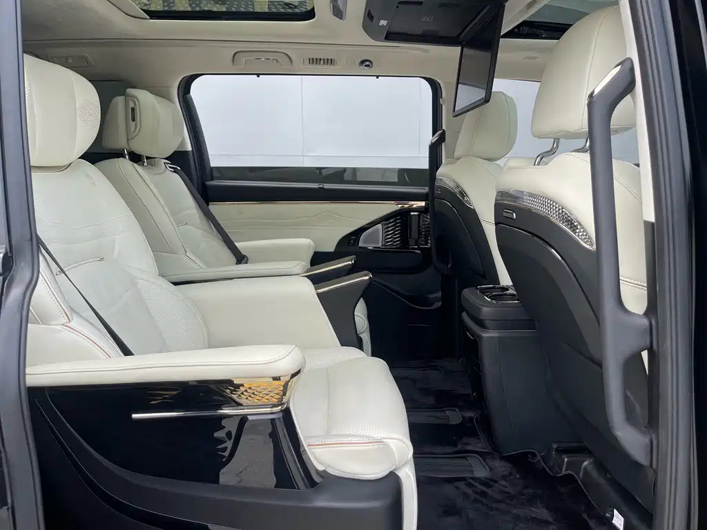 TRUMPCHI E9 2023