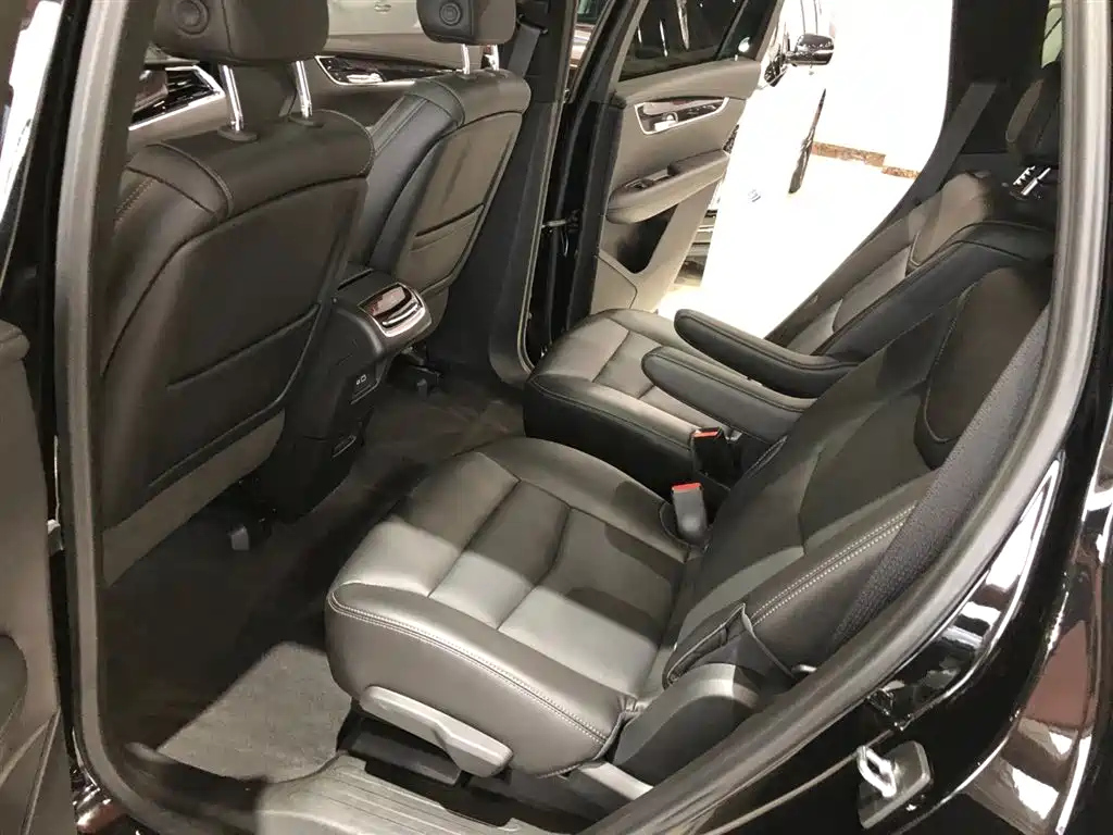 CADILLAC XT6 2022