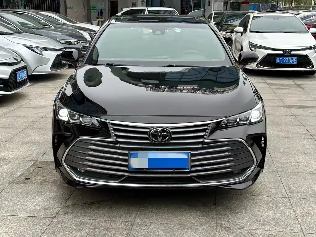 TOYOTA AVALON 2020