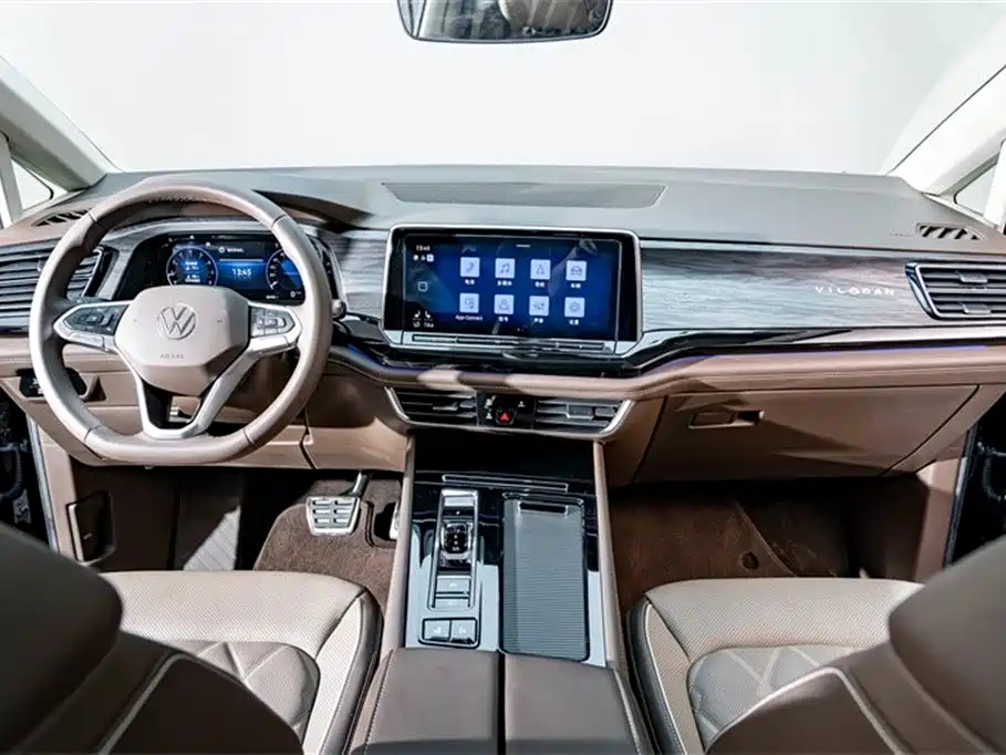 VOLKSWAGEN VILORAN 2024