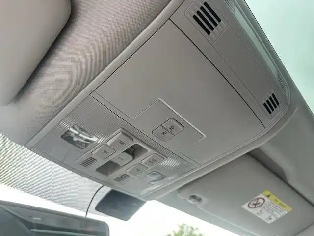 VOLKSWAGEN MAGOTAN 2017