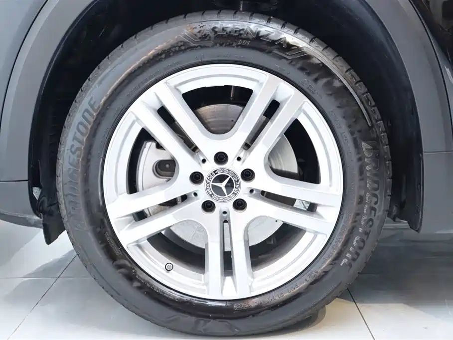 MERCEDES BENZ GLB 2022