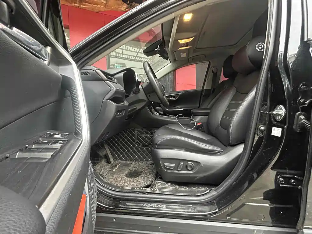 TOYOTA RAV4 RONGFANG 2022