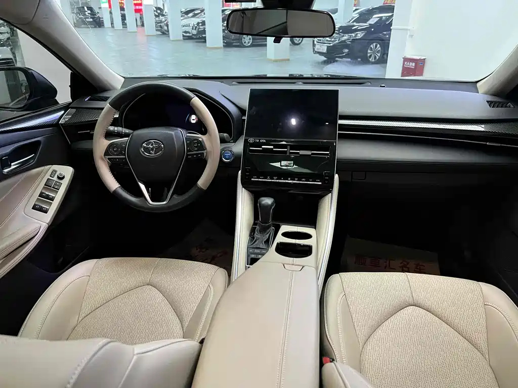 TOYOTA AVALON 2023