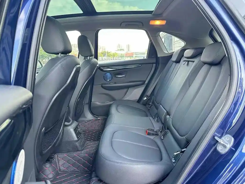 BMW 2-SERIES STATION WAGON 2018