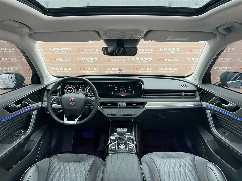 HONGQI HS5 2023