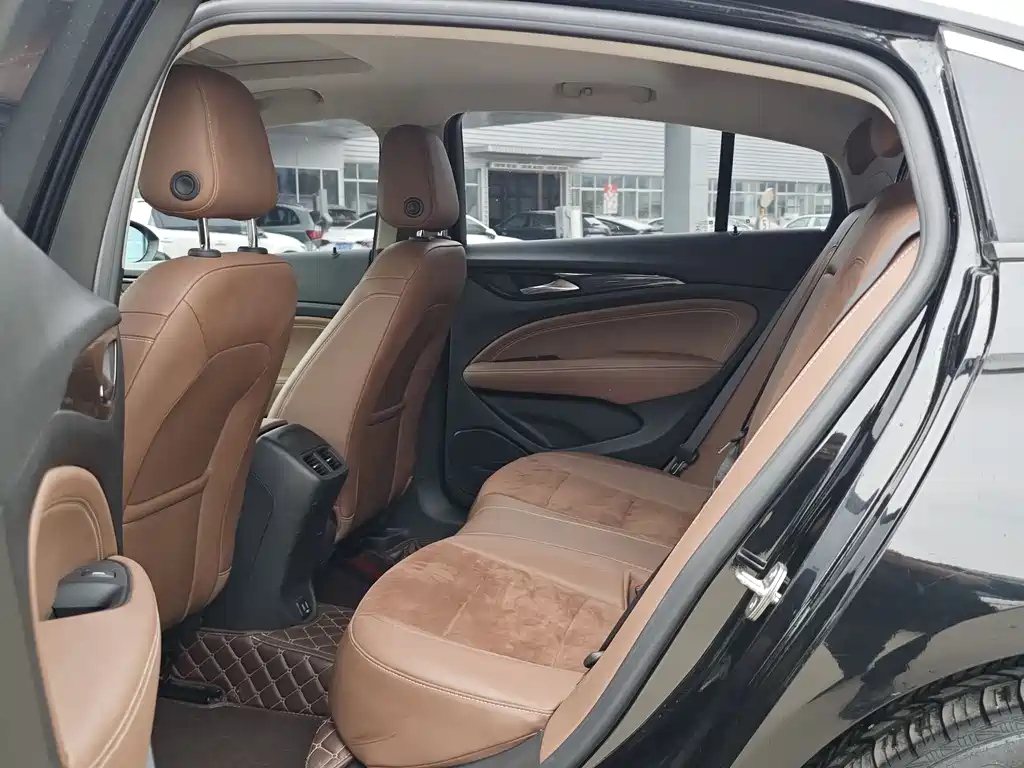 BUICK REGAL 2020