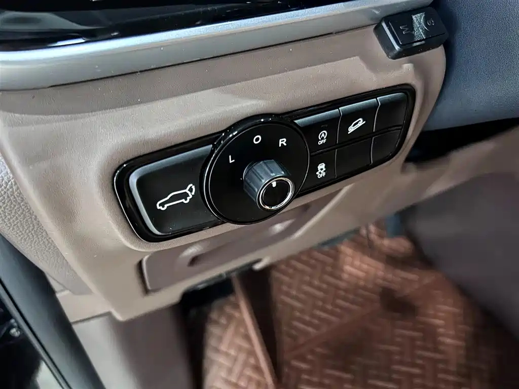 TRUMPCHI M8 2022