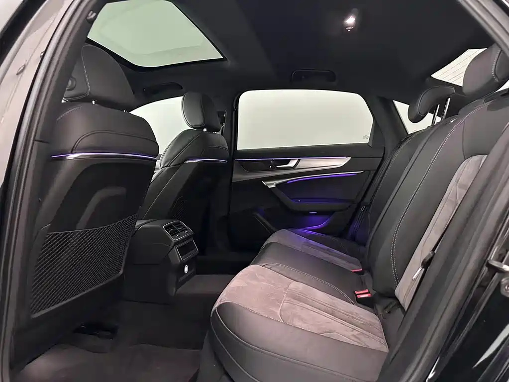 AUDI A6L 2021