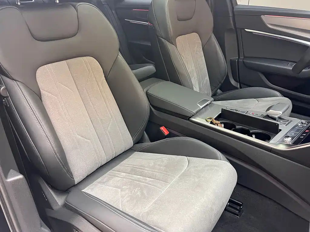 AUDI A6L 2024