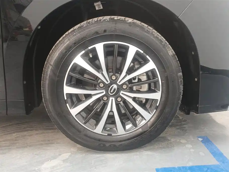 TRUMPCHI M8 2021