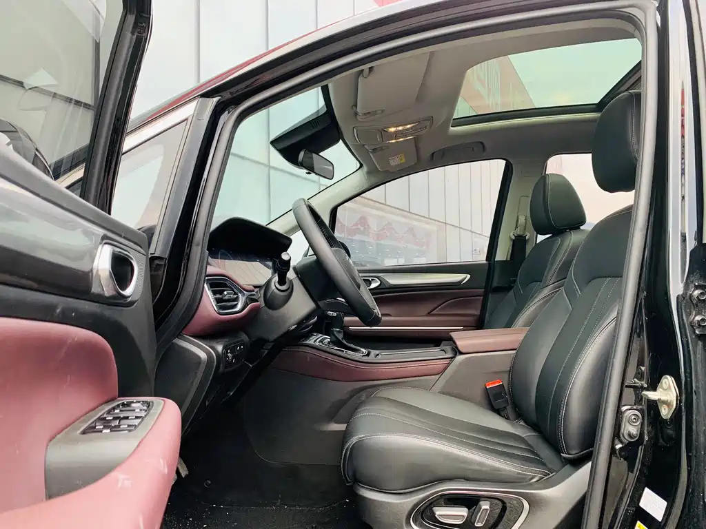 TRUMPCHI M6 2021