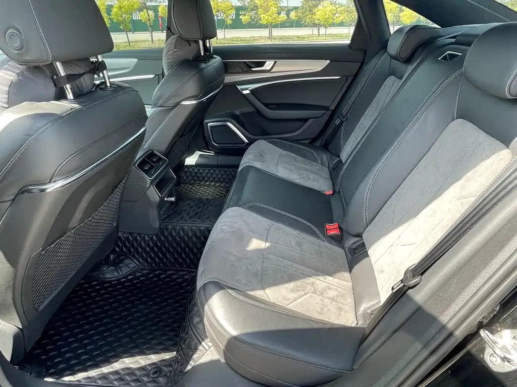 AUDI A6L 2021