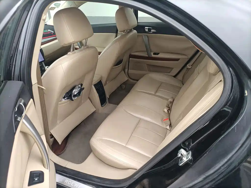ROEWE 550 2012