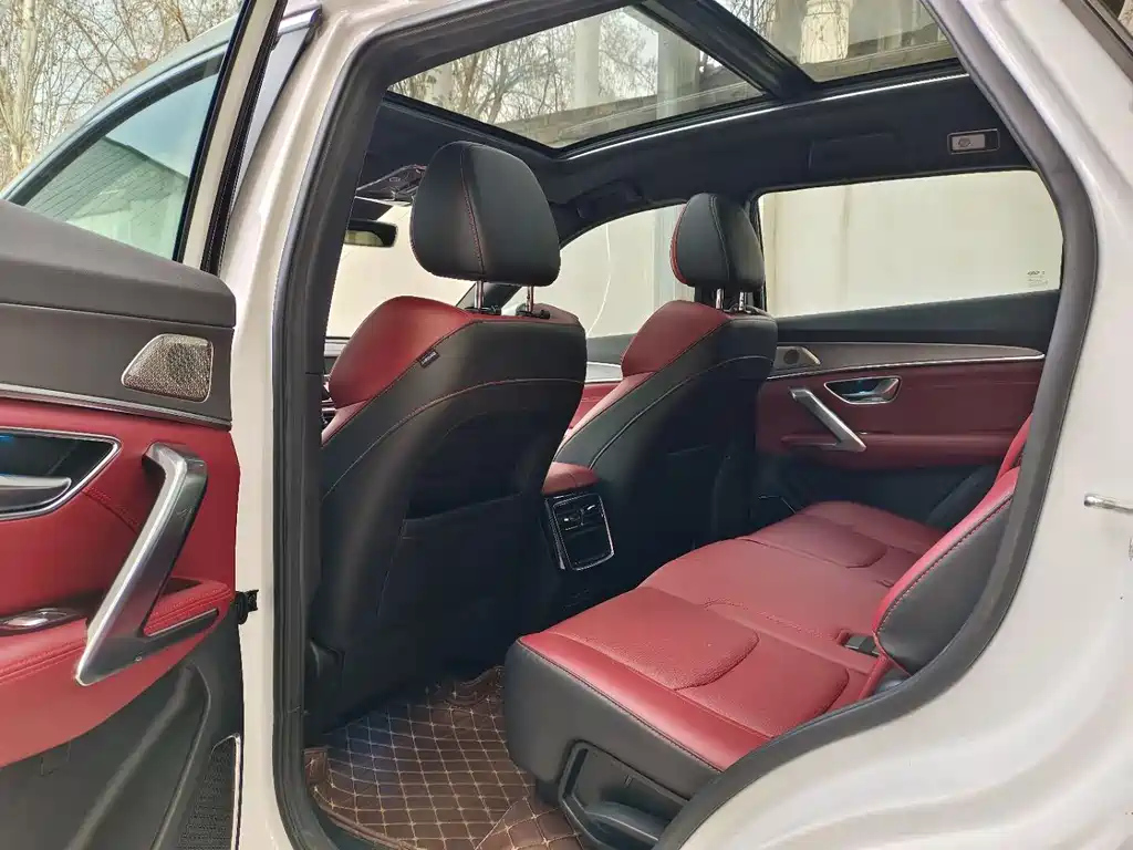 JETOUR X70 PLUS 2021