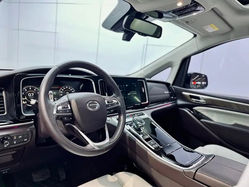 TRUMPCHI M8 2022
