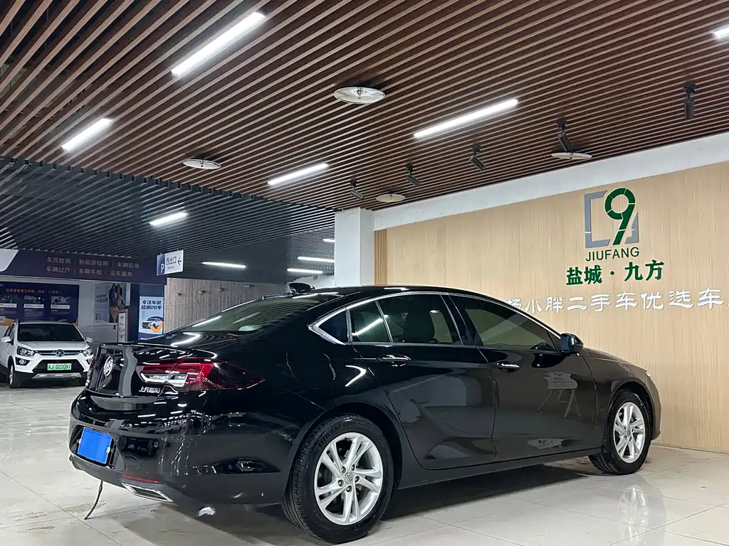 BUICK REGAL 2021