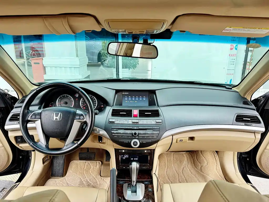 HONDA ACCORD 2010