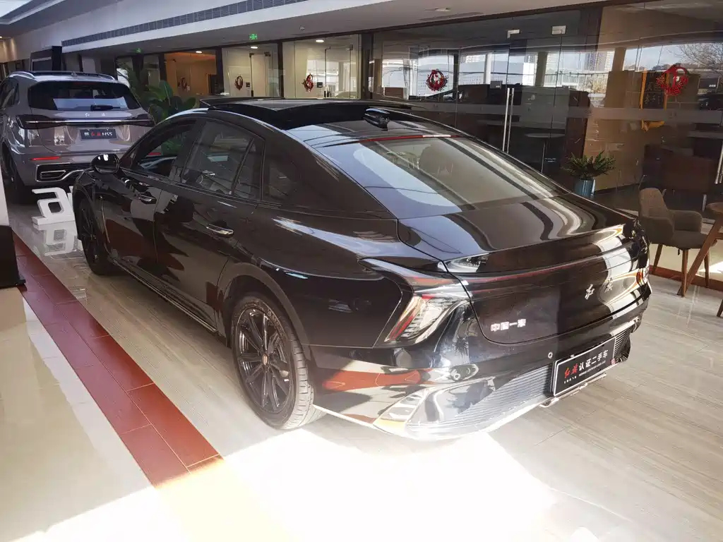 HONGQI H6 2023