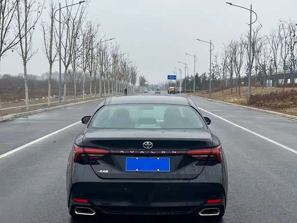 TOYOTA AVALON 2021