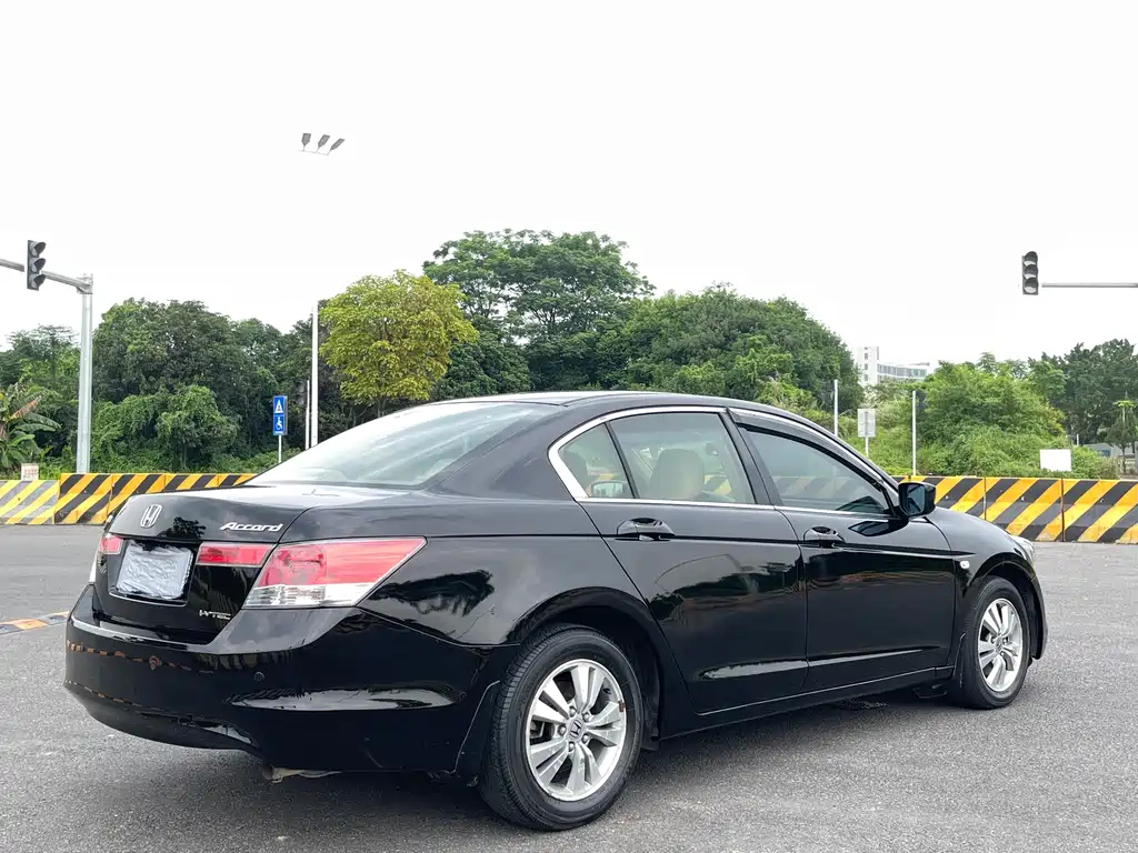 HONDA ACCORD 2010