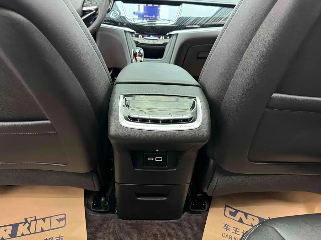 CADILLAC XT6 2022