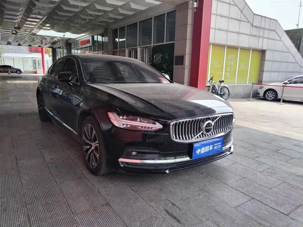VOLVO S90 2020