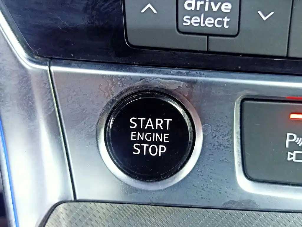 AUDI A6L 2021