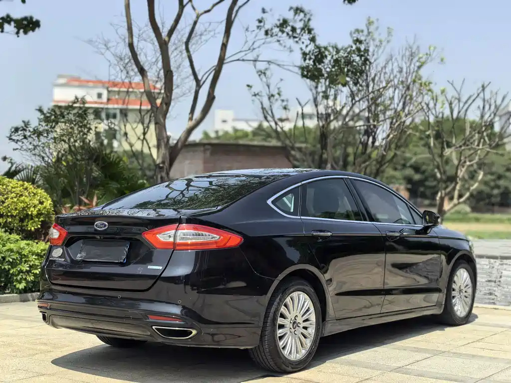 FORD MONDEO 2016